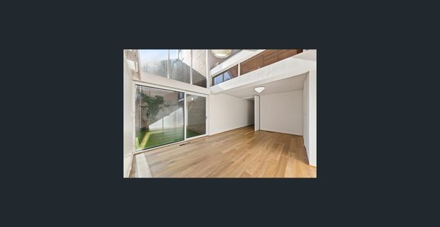 Designer Split Level Living - Photo 1