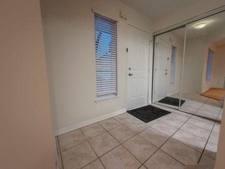 For Lease - 900 Steeles Avenue Unit# 312, Vaughan, Ontario - Photo 5