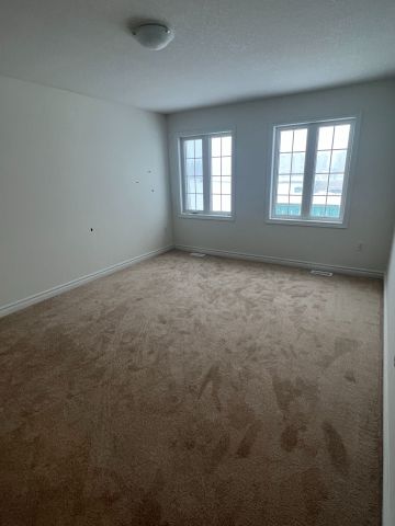 For Lease - 22 Beretta Street, Tillsonburg, Ontario - Photo 4