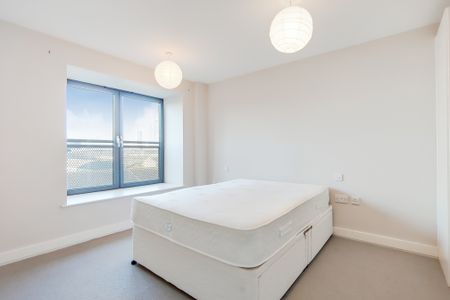 Lett Road, London, E15 2HP - Photo 4