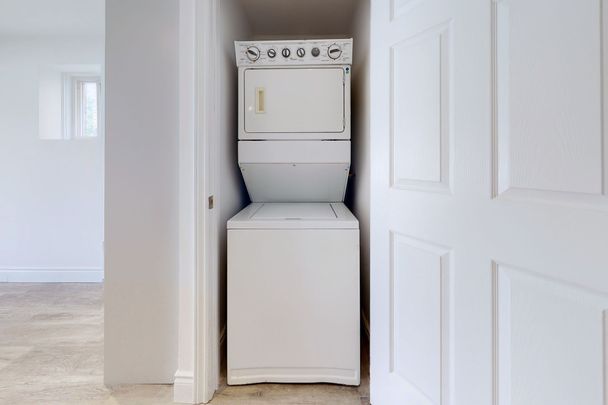 For Lease - 1052 Eagle Ridge Drive Unit# BSMT, Oshawa, Ontario - Photo 1