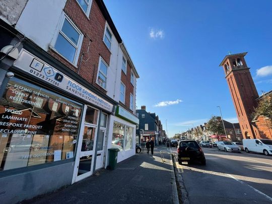 4 bedroom apartment to rent - Photo 1