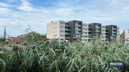 Instapklaar energiezuinig appartement (incl. garage) met terraszicht op natuur/kanaal in centrum! - Photo 5