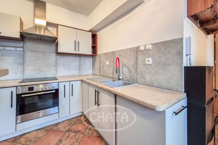 Mieszkanie z antresolą - Oporów - Zdjęcie 5