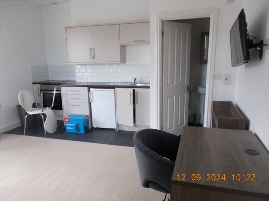 Student Properties to Let - Photo 1