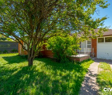 21 Maygar Street, Hughes ACT 2605 - House For Rent | Domain - Photo 3