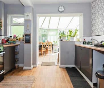 2 Bed Semi-Detached House, Pineapple Road, B30 - Photo 6