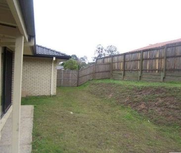 Welcome to 5 Greta Ct, Camira! - Photo 2