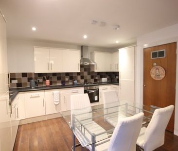 Unicorn Court, City Quay, DD1 - Photo 3