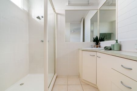 8/2-4 Moorgate Avenue, Mount Eliza VIC 3930 - Apartment For Rent | Domain - Photo 4