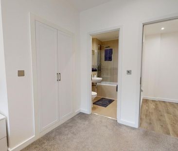 2 bedroom apartment to rent - Photo 3