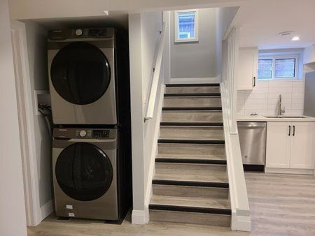 For Lease - 454 Drew Street Unit# Lower, Oshawa, Ontario - Photo 3