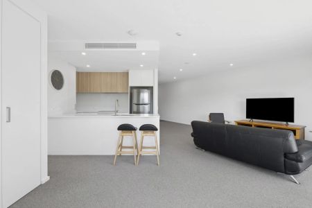 Lake views to enjoy all year round - Photo 2