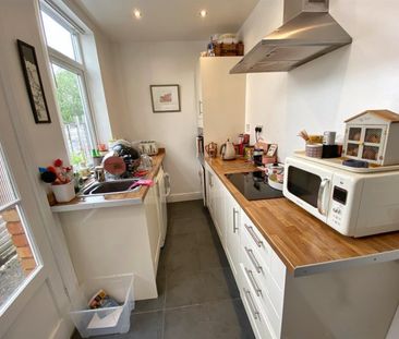 2 bedroom House To Let - Photo 4