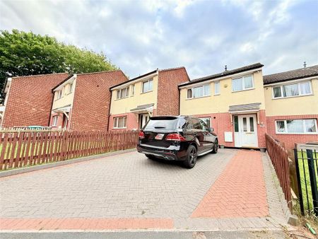 2 bedroom terraced house to rent - Photo 3