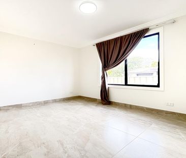 Near New Two Bed Granny Flat – Water Usage Included - Photo 4