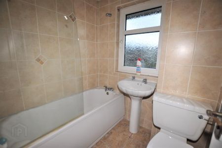 19 Newry Street, Markethill, BT60 1TA - Photo 5