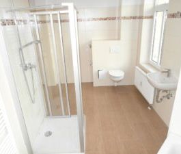 Leißnerstr. 28, Wohnung 5 ~~~ Einbauküche, Balkon, Tageslichtbad mit Wanne und Dusche, Abstellfläche im Spitzboden - Foto 6