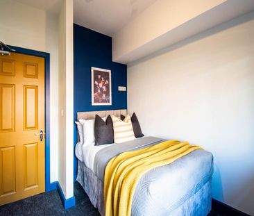 Ecclesburn Street (room 3), East End Park, Leeds - Photo 3