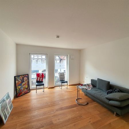 Wohnen in bester Lage - Hochwertige 3 Zimmer Wohnung im Stadtzentrum zu vermieten - Photo 3