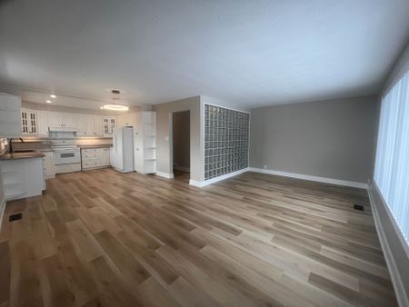 For Lease - 96 Celestine Drive Unit# Main Floor, Toronto, Ontario - Photo 3