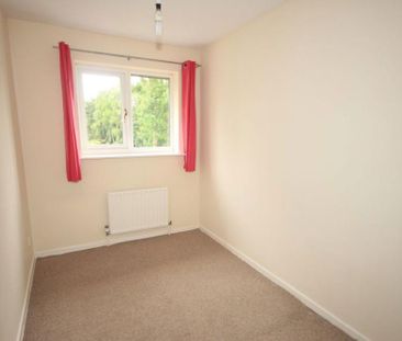 2 bedroom semi-detached house to rent - Photo 4