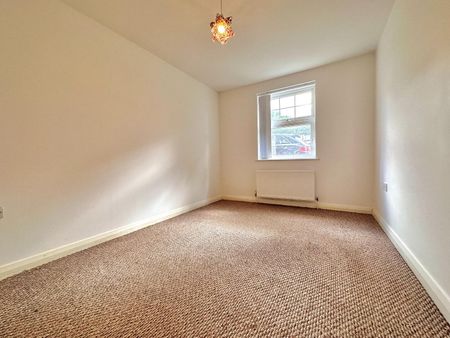 105a Ulsterville Avenue - Photo 3