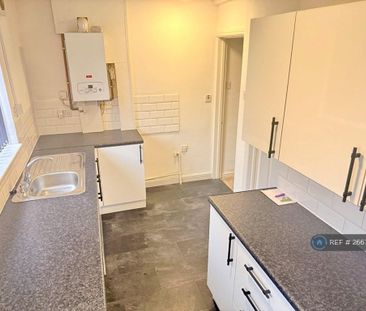 2 bedroom semi-detached house to rent - Photo 1