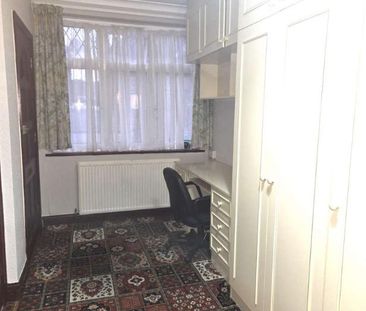 Shooters Avenue, HA3 - Photo 1