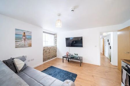 2 Bed Flat, Rivermill Court, LS5 - Photo 3