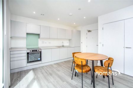 2 bedroom flat to rent - Photo 5