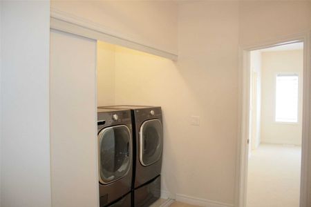 For Lease - 65 Laskin Drive, Vaughan, Ontario - Photo 4