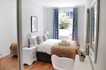 2 bedroom serviced apartment to rent - Photo 3