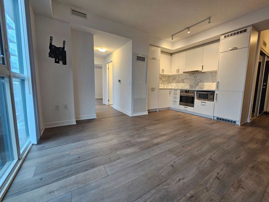 For Lease - 60 Honeycrisp Crescent Unit# 607, Vaughan, Ontario - Photo 1