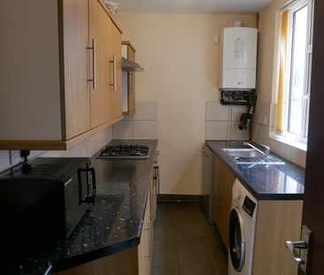 Room in a Shared House, Mountcastle Road, LE3 - Photo 4