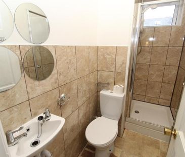 5 bedroom house to rent - Photo 1