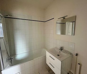 Appartement F2 à BOIS GUILLAUME - Photo 5