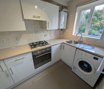 2 bedroom terraced house to rent - Photo 6