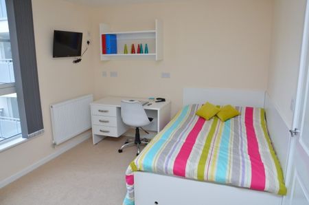 41-43-45 Watkins Road, Freemans Meadows, Leicester, LE2 7HY - Photo 4