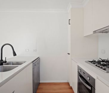 2/227 Mckinnon Road, - Photo 6