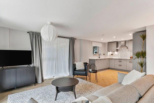 3 bedroom apartment to rent - Photo 1