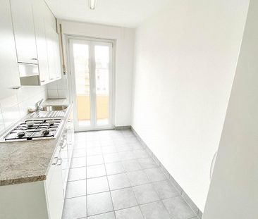 Attraktive, zentrale 2-Zimmer Wohnung im Ulmenquartier - Photo 2