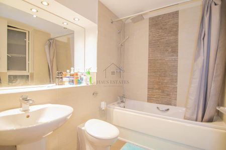 3 bedroom penthouse to rent - Photo 3