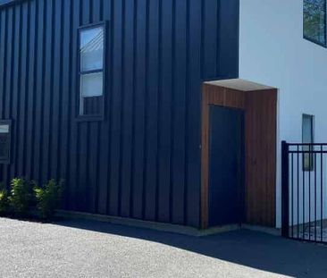 **Modern 3-Bedroom, 3-Bathroom Apartment in Christchurch City Centr... - Photo 1