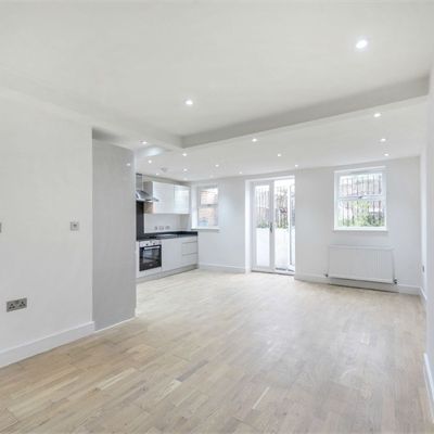 High Street, Green Street Green, ORPINGTON, London - Photo 1