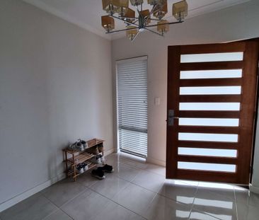 Queens Park - Photo 5