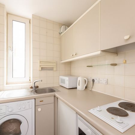 1 Bedroom Apartment, Sloane Avenue, London - Photo 3