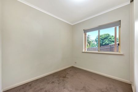 Great Family Home in Excellent Location - Photo 5