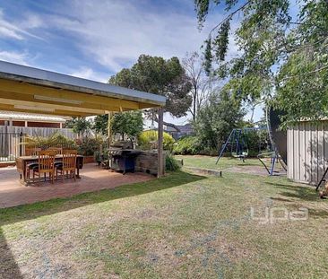 48 Bainbridge Close, CRAIGIEBURN - Photo 1