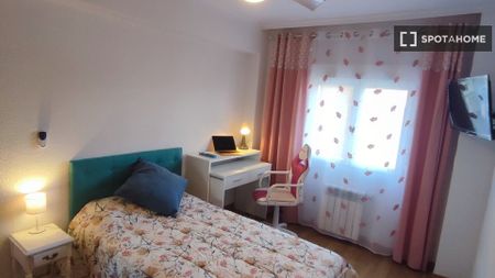 madrid, Community of Madrid 28031 - Foto 5